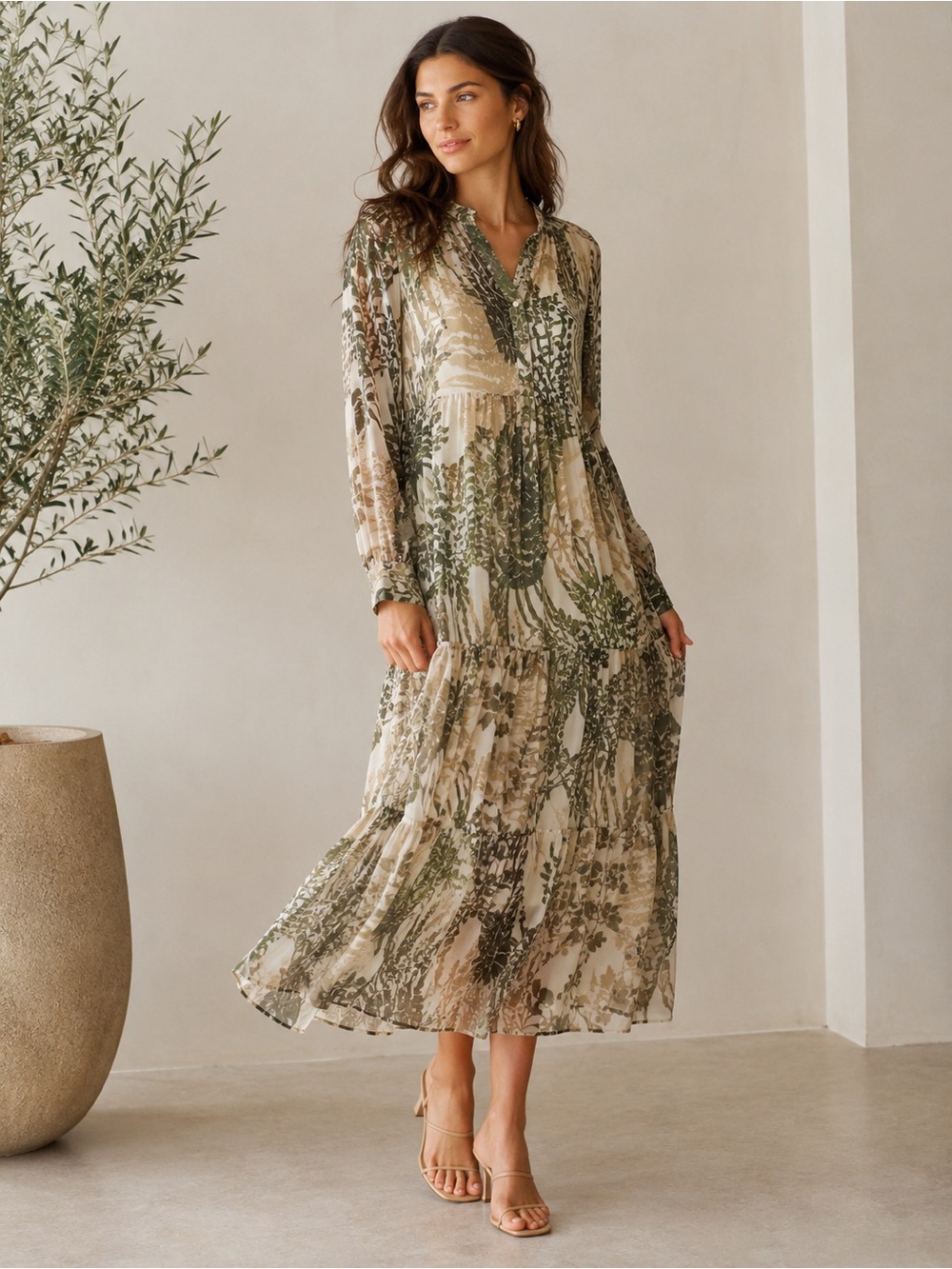 Iris von Arnim 100% Silk Botanical Tiered Dress EU 36 Quiet Luxury